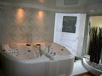 Le Bailliage & Salers
